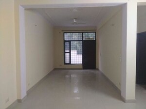 Room in 3 BHK Builder Floor at Sushant Lok I – for Sale