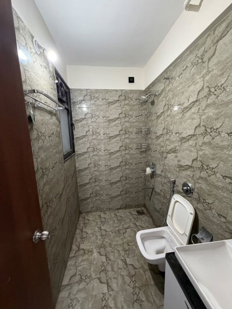 Bathroom, vtp-aethereus Pg For Boys & Girls In Mahalunge 10685717