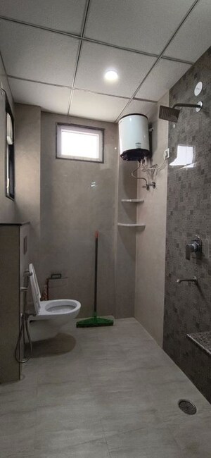 Bathroom in 2.5 BHK Apartment at Raj One Good Earth, Sector 71 – for Rent
