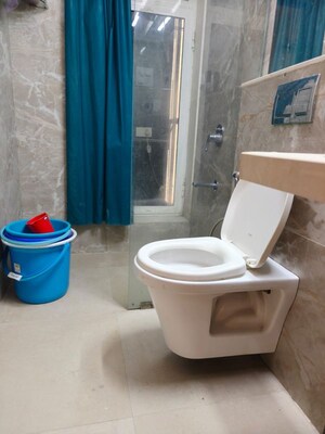 Attached Bathroom in 3 BHK Apartment at Kabra Centroid, Santacruz East – for Rent
