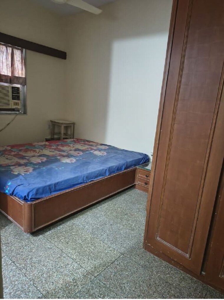 Bedroom, khar west 2 Bedroom 700 Sq.Ft. Apartment In Khar West Mumbai 10685711