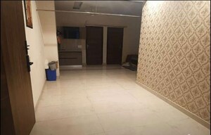 Room in 3 BHK Apartment at Motiaz Royal Citi, Ambala Highway – for Rent