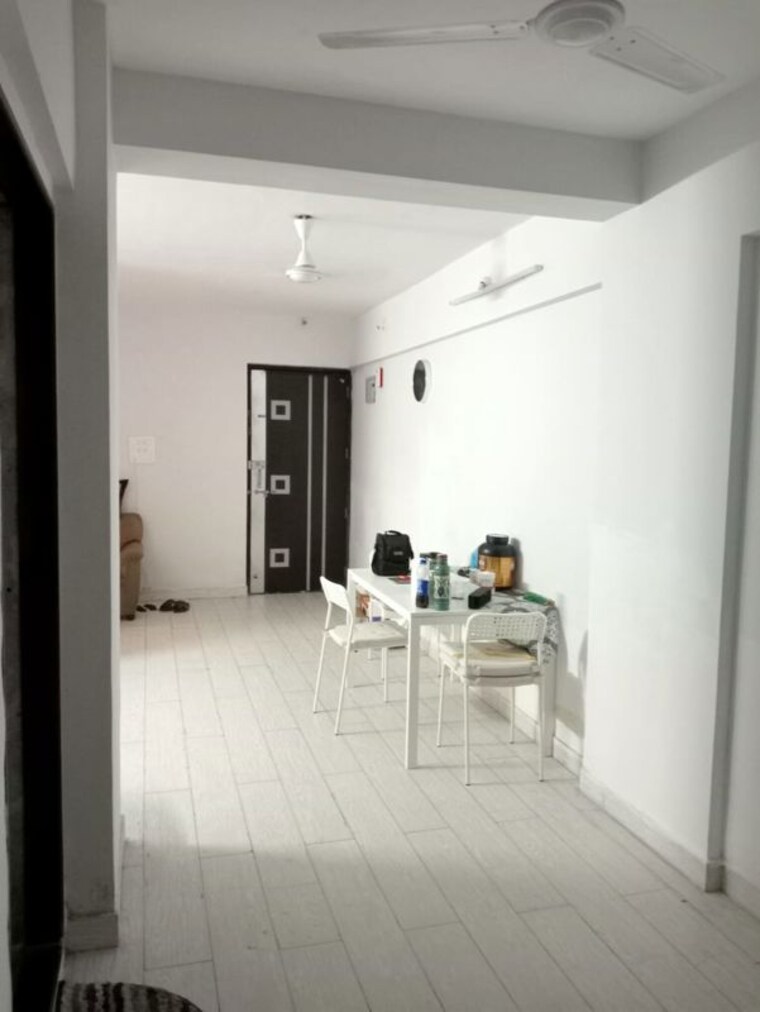 Room, fortune-vue 2 Bedroom 600 Sq.Ft. Apartment In Jacob Circle Mumbai 10685759