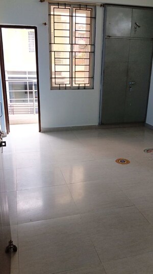 Room in 3 BHK Apartment at Doranda – for Rent