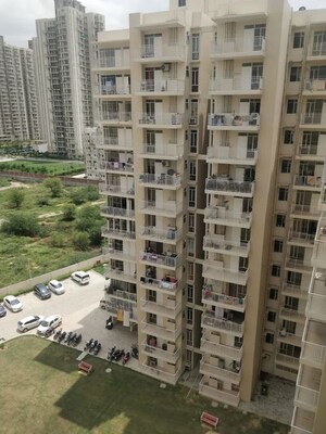 2 BHK Apartment – Exterior View View at Suncity Avenue 102, Sector 102 - for Rent