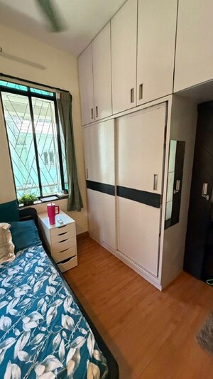 Room in 2 BHK Apartment at Bandra West – for Rent