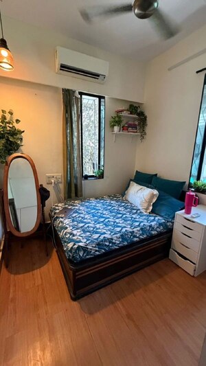 2 BHK Apartment For Rent in Bandra West
