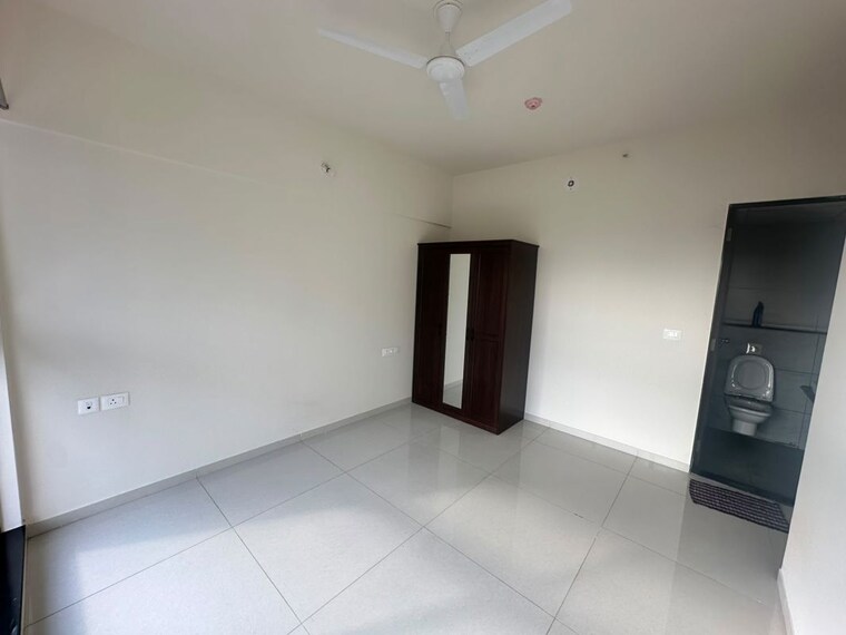 Room, paranjape-schemes-orion-15-16-17 2 Bedroom 750 Sq.Ft. Apartment In Hinjewadi Pune 10685790