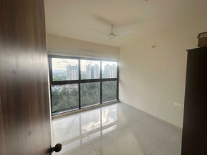 Room in 2 BHK Apartment at Paranjape Schemes Orion 15 16 17, Hinjewadi – for Rent