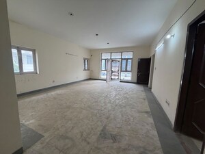 Room in 1 BHK Apartment at Sainik Farm – for Rent