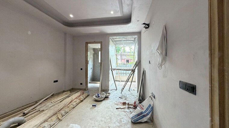 undefined, state bank colony 3 Bedroom 200 Sq.Ft. Builder Floor In State Bank Colony Delhi 10685797