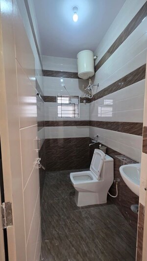Bathroom in 1 BHK Apartment at Kaggadasapura – for Rent