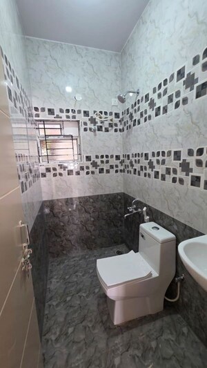 Team Area in 1 BHK Apartment at Kaggadasapura – for Rent