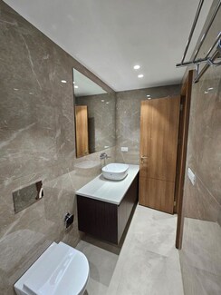 1 Rk+Apartment For Rent in DLF Imperial Residences