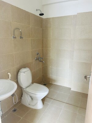 Bathroom in 2 BHK Builder Floor at Sector 23 – for Rent