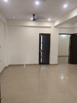 2 BHK Villa For Rent in RWA Apartments Sector 53, Sector 53