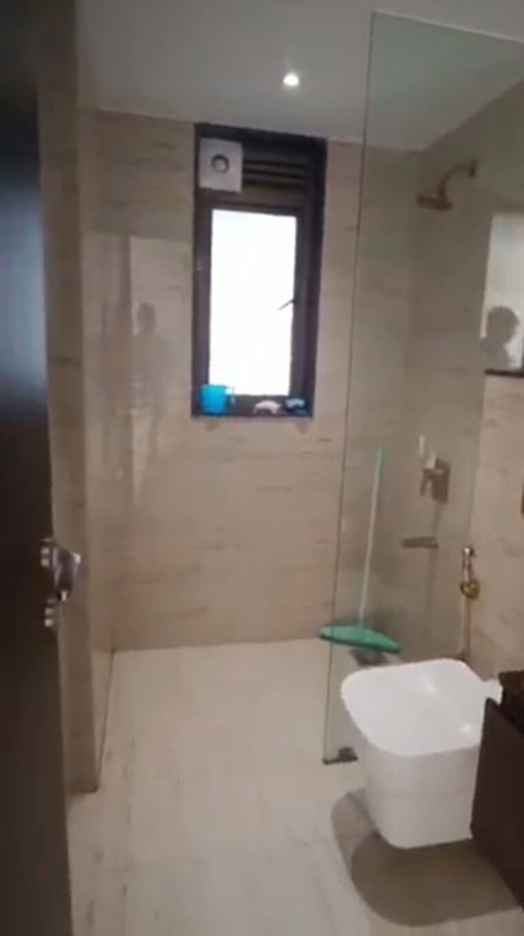 Bathroom, bramha-suncity 2 Bedroom 900 Sq.Ft. Apartment In Wadgaon Sheri Pune 10685839