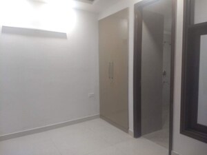 Room in 2 BHK Apartment at Malviya Nagar – for Rent