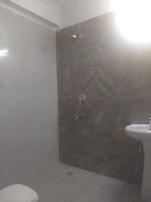 Room in 2 BHK Apartment at Malviya Nagar – for Rent