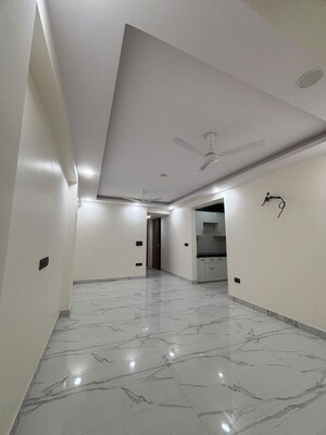 Room in 1 BHK Apartment at Palm Residency Chhatarpur, Chattarpur – for Rent