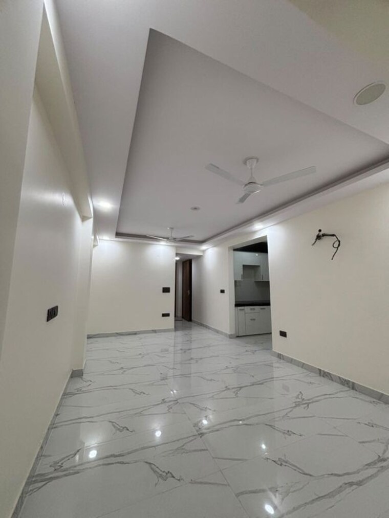 Room, palm-residency-chhatarpur 1 Bedroom 500 Sq.Ft. Apartment In Chattarpur Delhi 10685847