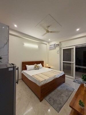 Bedroom in 1 RK Builder Floor at Golf Course Extension – for Rent