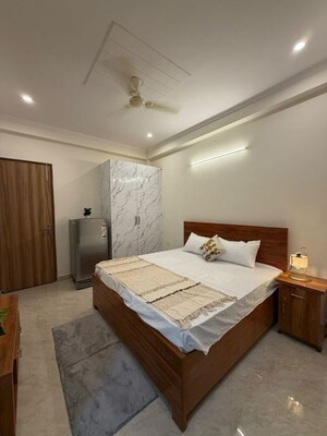 Bedroom in 1 RK Builder Floor at Golf Course Extension – for Rent