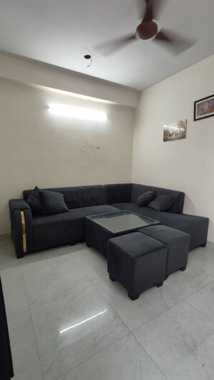 1 BHK Builder Floor For Rent in Neb Sarai