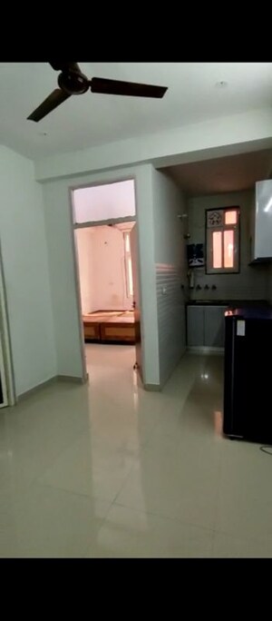 Room in 1 BHK Independent House at RWA Apartments Sector 19, Sector 19 – for Rent