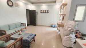 2 BHK Apartment For Rent in Paramount Floraville, Sector 137