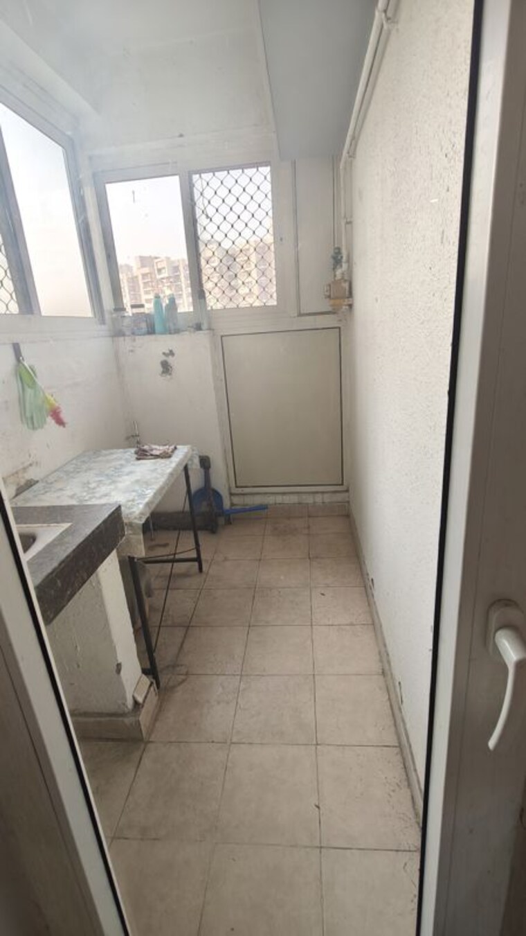 Balcony, paramount-floraville 2 Bedroom 1045 Sq.Ft. Apartment In Sector 137 Noida 10685874