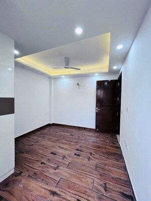 Room in 2 BHK Independent House at Saket – for Rent