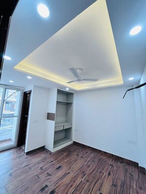 Room in 2 BHK Independent House at Saket – for Rent
