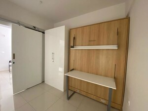 Room in 2 BHK Apartment at Icon Homz Iconest 3, Bommasandra – for Sale