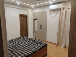 3 BHK +Apartment For Rent in Sector 76