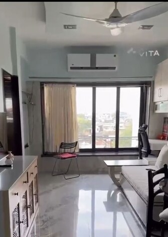 1 BHK 500 Sq.Ft. Apartment in Worli Residency