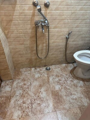 Bathroom in  Pg at South Extension – for Rent
