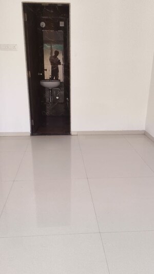 2 BHK Apartment For Sale in Avant Hillway, Goregaon East