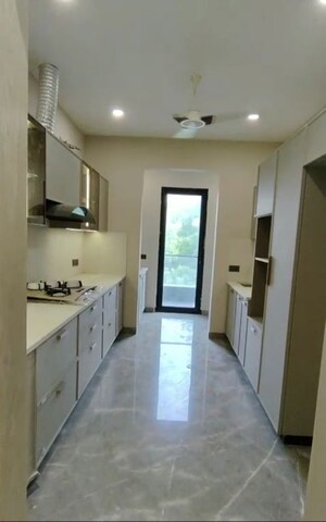 Building Lobby in 4 BHK Builder Floor at Paschim Vihar – for Sale