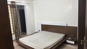 Bedroom in 2 BHK Builder Floor at Sector 38 – for Rent