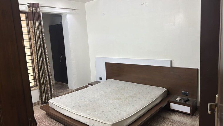Bedroom, sector 38 2 Bedroom 1000 Sq.Ft. Builder Floor In Sector 38 Gurgaon 10685962
