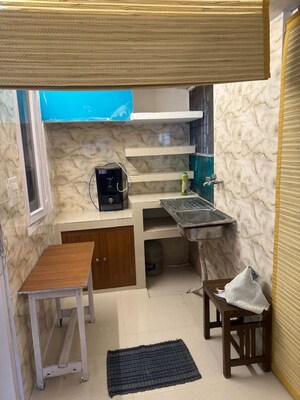 Kitchen in 1 BHK Builder Floor at South Extension – for Rent