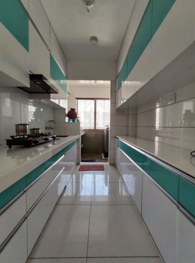 Kitchen, swati-chrysantha 3 Bedroom 1436 Sq.Ft. Apartment In Shela Ahmedabad 10685963