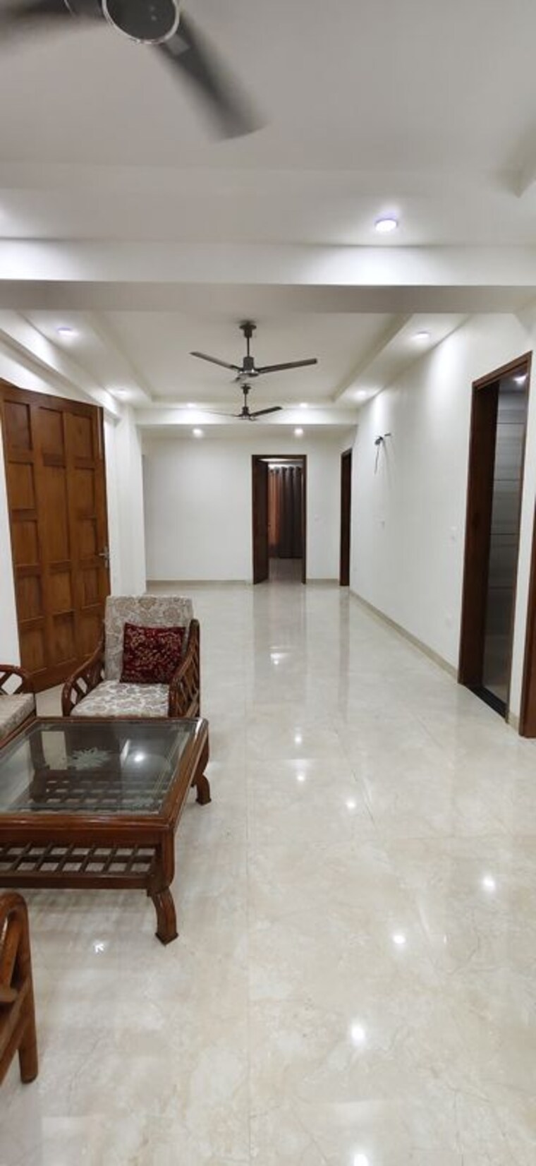 Living Room, sector 57 3.5 Bedroom 260 Sq.Yd. Builder Floor In Sector 57 Gurgaon 10686005
