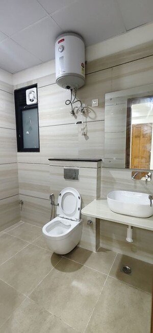 Bathroom in 3.5 BHK Builder Floor at Sector 57 – for Rent