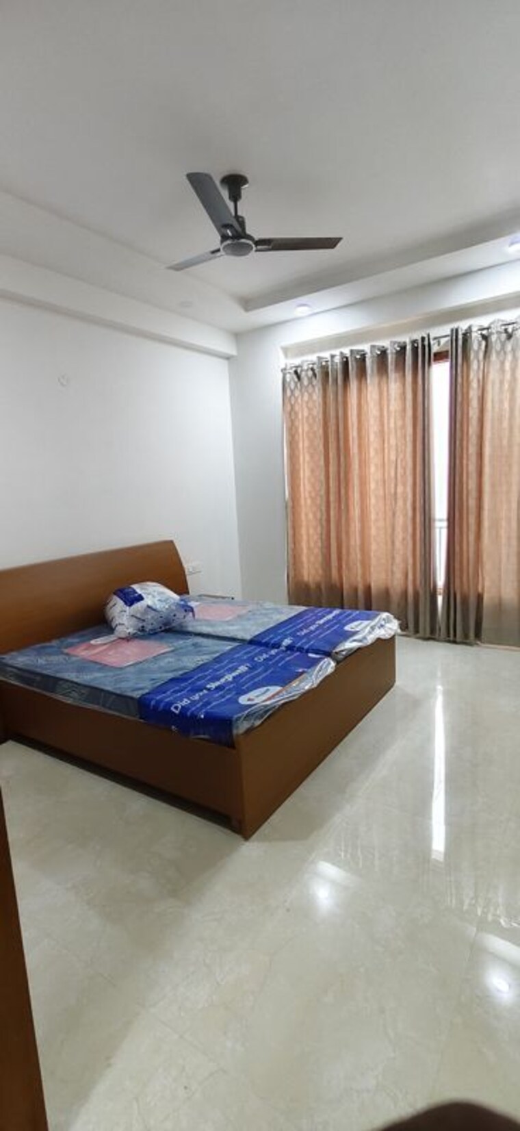 Bedroom, sector 57 3.5 Bedroom 260 Sq.Yd. Builder Floor In Sector 57 Gurgaon 10686005