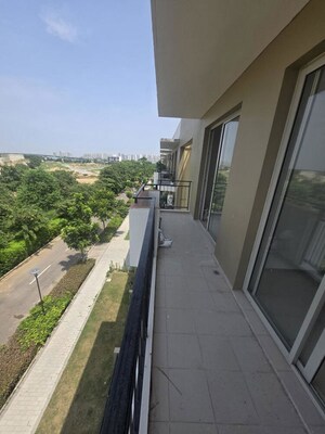Balcony in 3 BHK Builder Floor at Sector 22 – for Rent