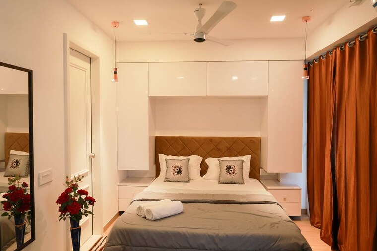 Bedroom, yashcon-neon Studio 600 Sq.Ft. Apartment In Viman Nagar Pune 10686027