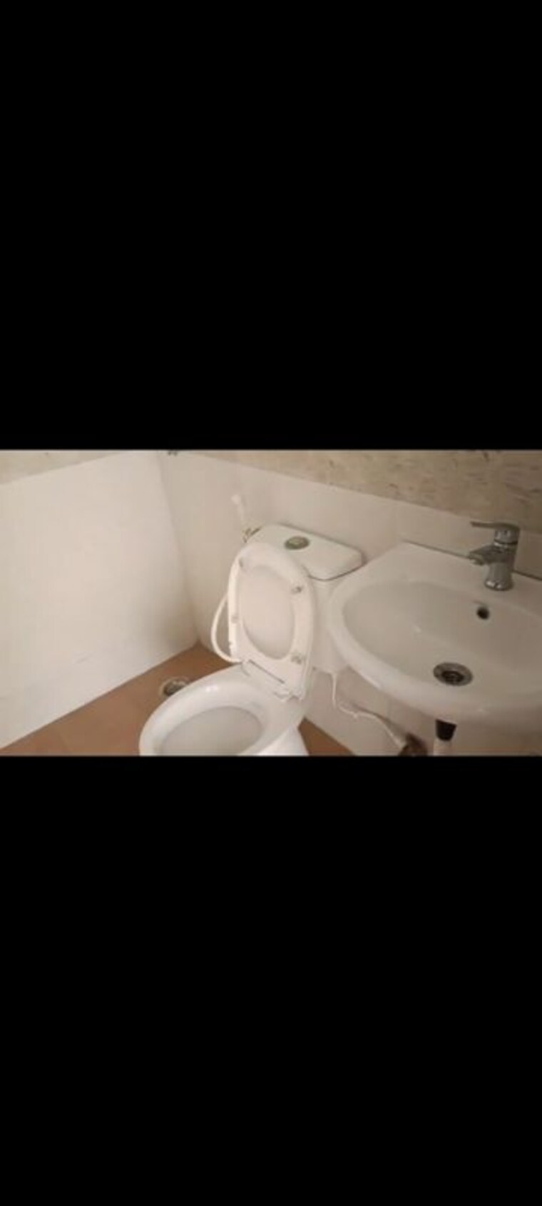 Bathroom, km-residency 2.5 Bedroom 1175 Sq.Ft. Apartment In Raj Nagar Extension Ghaziabad 10686067