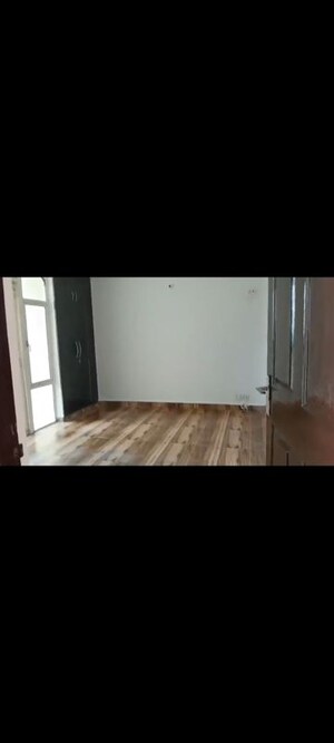 2.5 BHK Apartment For Sale in KM Residency, Raj Nagar Extension